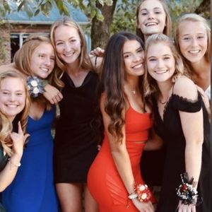 Meet your Posher, Makayla